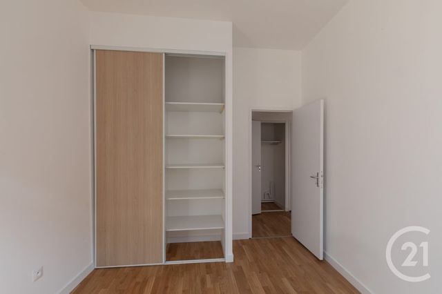 Appartement F2 à louer - 2 pièces - 47.59 m2 - DOLE - 39 - FRANCHE-COMTE - Century 21 Avenir Immobilier