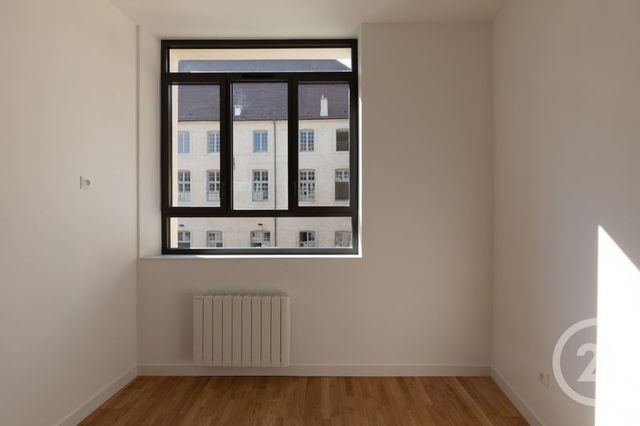 Appartement F2 à louer - 2 pièces - 47.59 m2 - DOLE - 39 - FRANCHE-COMTE - Century 21 Avenir Immobilier
