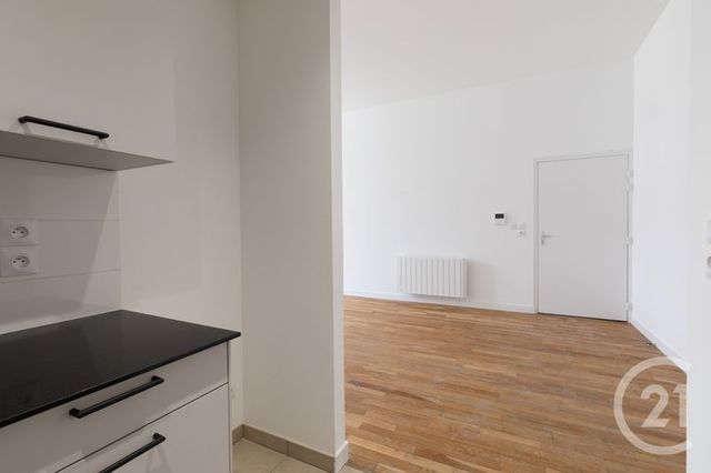 Appartement F3 à louer - 3 pièces - 63.74 m2 - DOLE - 39 - FRANCHE-COMTE - Century 21 Avenir Immobilier