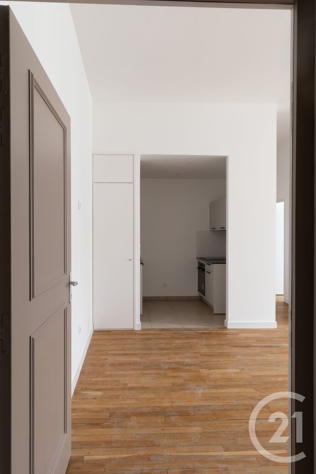 Appartement F3 à louer - 3 pièces - 63.74 m2 - DOLE - 39 - FRANCHE-COMTE - Century 21 Avenir Immobilier