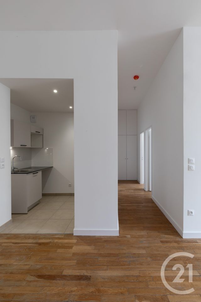 Appartement F3 à louer - 3 pièces - 63.74 m2 - DOLE - 39 - FRANCHE-COMTE - Century 21 Avenir Immobilier