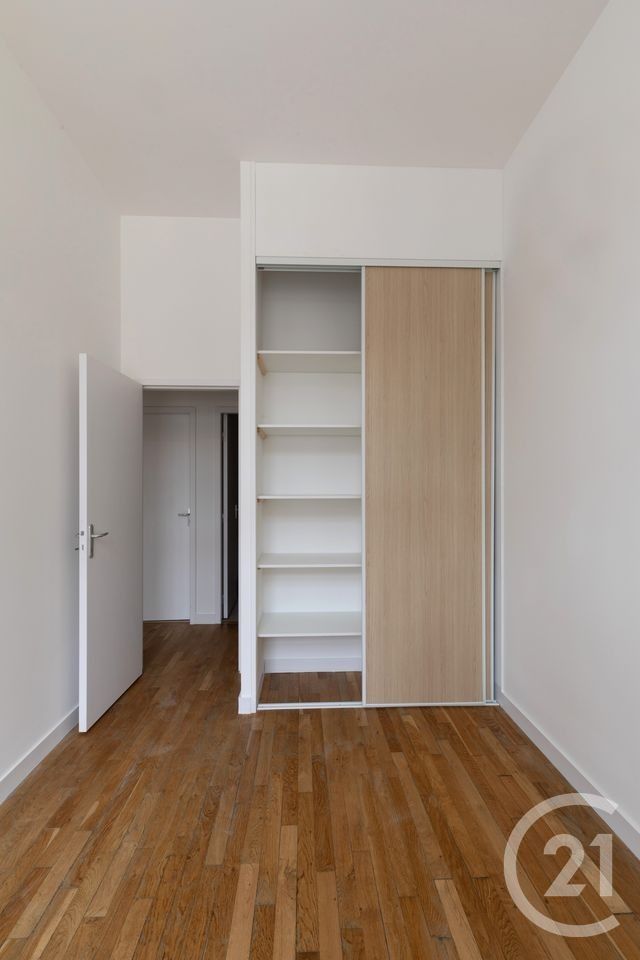 Appartement F3 à louer - 3 pièces - 63.74 m2 - DOLE - 39 - FRANCHE-COMTE - Century 21 Avenir Immobilier