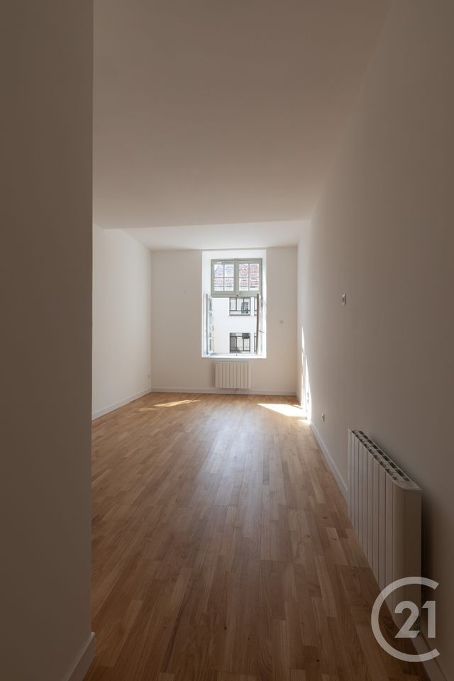 Appartement F2 à louer - 2 pièces - 45.45 m2 - DOLE - 39 - FRANCHE-COMTE - Century 21 Avenir Immobilier