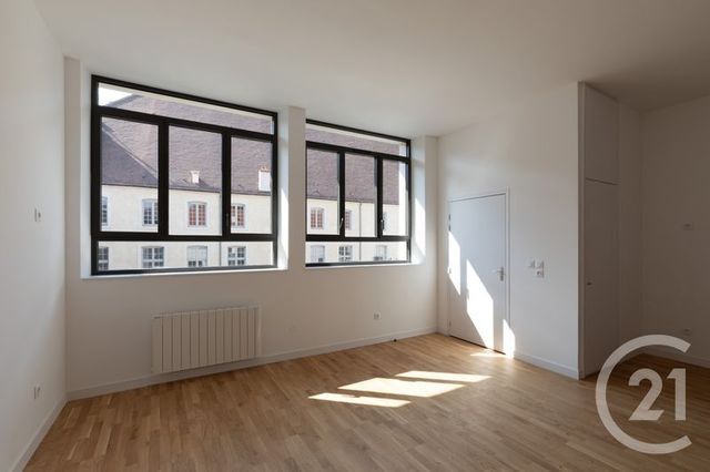 Appartement F2 à louer - 2 pièces - 50.1 m2 - DOLE - 39 - FRANCHE-COMTE - Century 21 Avenir Immobilier