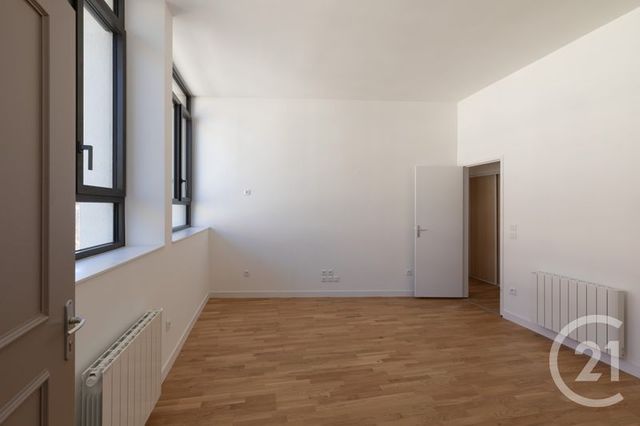 Appartement F2 à louer - 2 pièces - 42.47 m2 - DOLE - 39 - FRANCHE-COMTE - Century 21 Avenir Immobilier