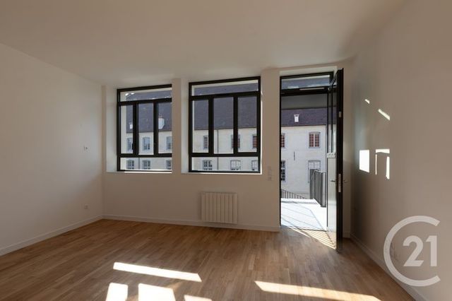 Appartement F2 à louer - 2 pièces - 44.31 m2 - DOLE - 39 - FRANCHE-COMTE - Century 21 Avenir Immobilier