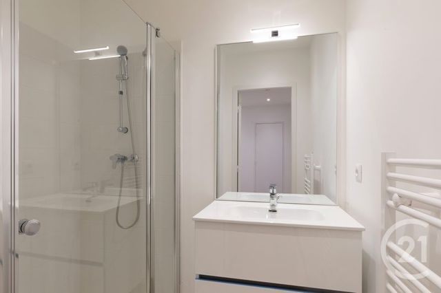 Appartement F2 à louer - 2 pièces - 54.49 m2 - DOLE - 39 - FRANCHE-COMTE - Century 21 Avenir Immobilier