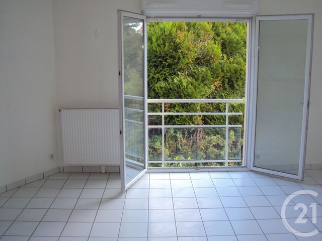 Appartement F2 à louer - 2 pièces - 47.0 m2 - DOLE - 39 - FRANCHE-COMTE - Century 21 Avenir Immobilier