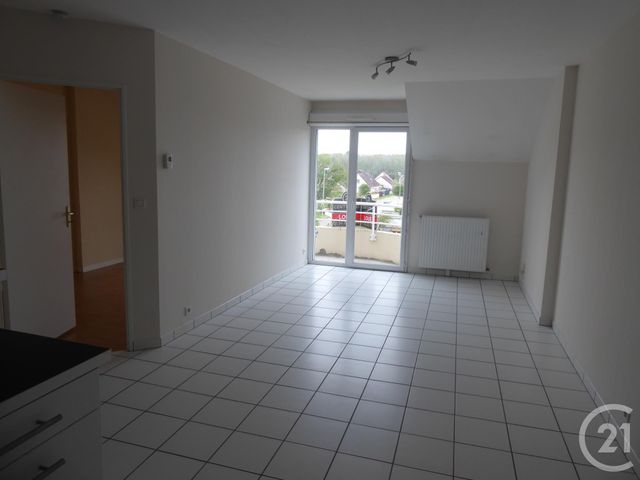 Appartement F2 à louer - 2 pièces - 47.0 m2 - DOLE - 39 - FRANCHE-COMTE - Century 21 Avenir Immobilier