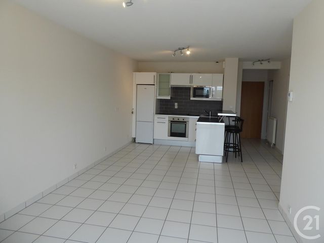 Appartement F2 à louer - 2 pièces - 47.0 m2 - DOLE - 39 - FRANCHE-COMTE - Century 21 Avenir Immobilier