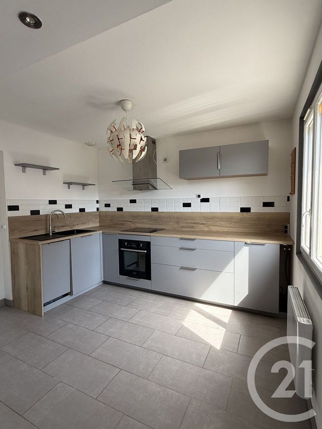 Appartement F2 à vendre - 3 pièces - 47.0 m2 - FOUCHERANS - 39 - FRANCHE-COMTE - Century 21 Avenir Immobilier