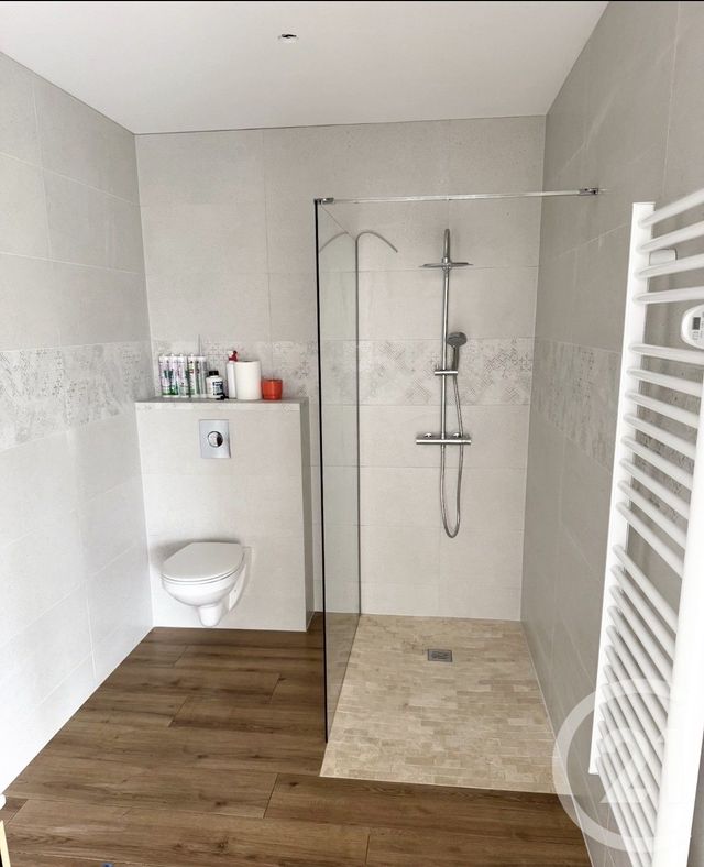 Appartement Studio à louer - 1 pièce - 24.02 m2 - DOLE - 39 - FRANCHE-COMTE - Century 21 Avenir Immobilier