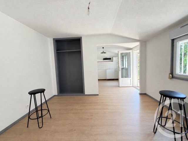 Appartement Studio à louer - 1 pièce - 24.02 m2 - DOLE - 39 - FRANCHE-COMTE - Century 21 Avenir Immobilier