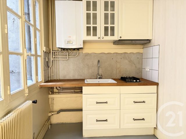 Appartement F1 à louer - 1 pièce - 26.74 m2 - DOLE - 39 - FRANCHE-COMTE - Century 21 Avenir Immobilier