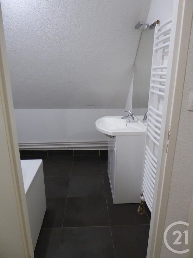 Appartement F2 à vendre - 2 pièces - 50.0 m2 - DOLE - 39 - FRANCHE-COMTE - Century 21 Avenir Immobilier