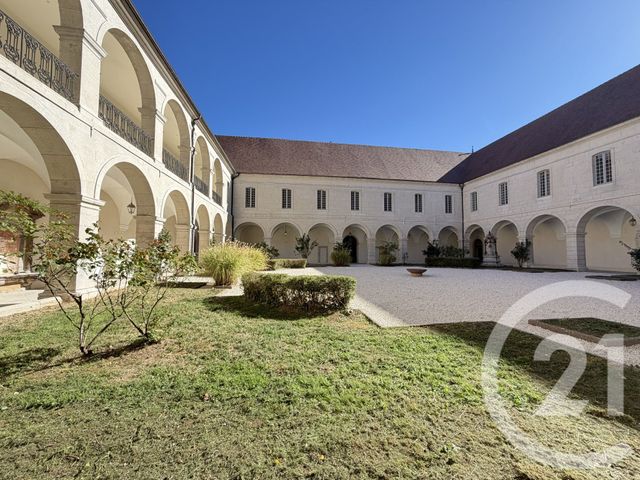 Appartement F1 à louer - 1 pièce - 32.52 m2 - DOLE - 39 - FRANCHE-COMTE - Century 21 Avenir Immobilier