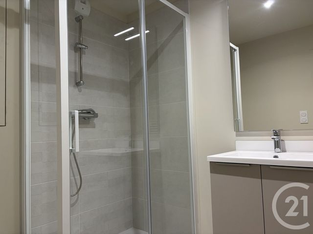 Appartement F1 à louer - 1 pièce - 32.52 m2 - DOLE - 39 - FRANCHE-COMTE - Century 21 Avenir Immobilier
