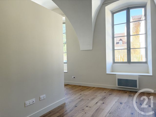 Appartement F1 à louer - 1 pièce - 32.52 m2 - DOLE - 39 - FRANCHE-COMTE - Century 21 Avenir Immobilier