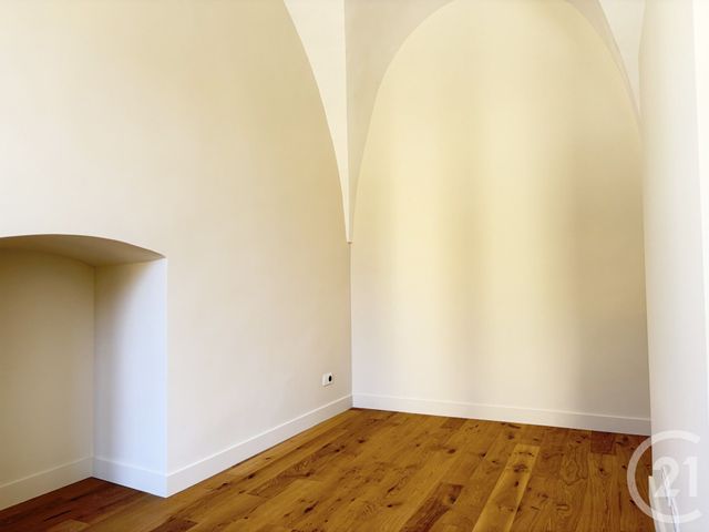 Appartement F1 à louer - 1 pièce - 32.52 m2 - DOLE - 39 - FRANCHE-COMTE - Century 21 Avenir Immobilier