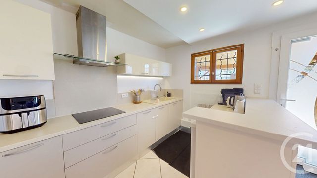 maison à louer - 5 pièces - 108.0 m2 - PETIT NOIR - 39 - FRANCHE-COMTE - Century 21 Avenir Immobilier